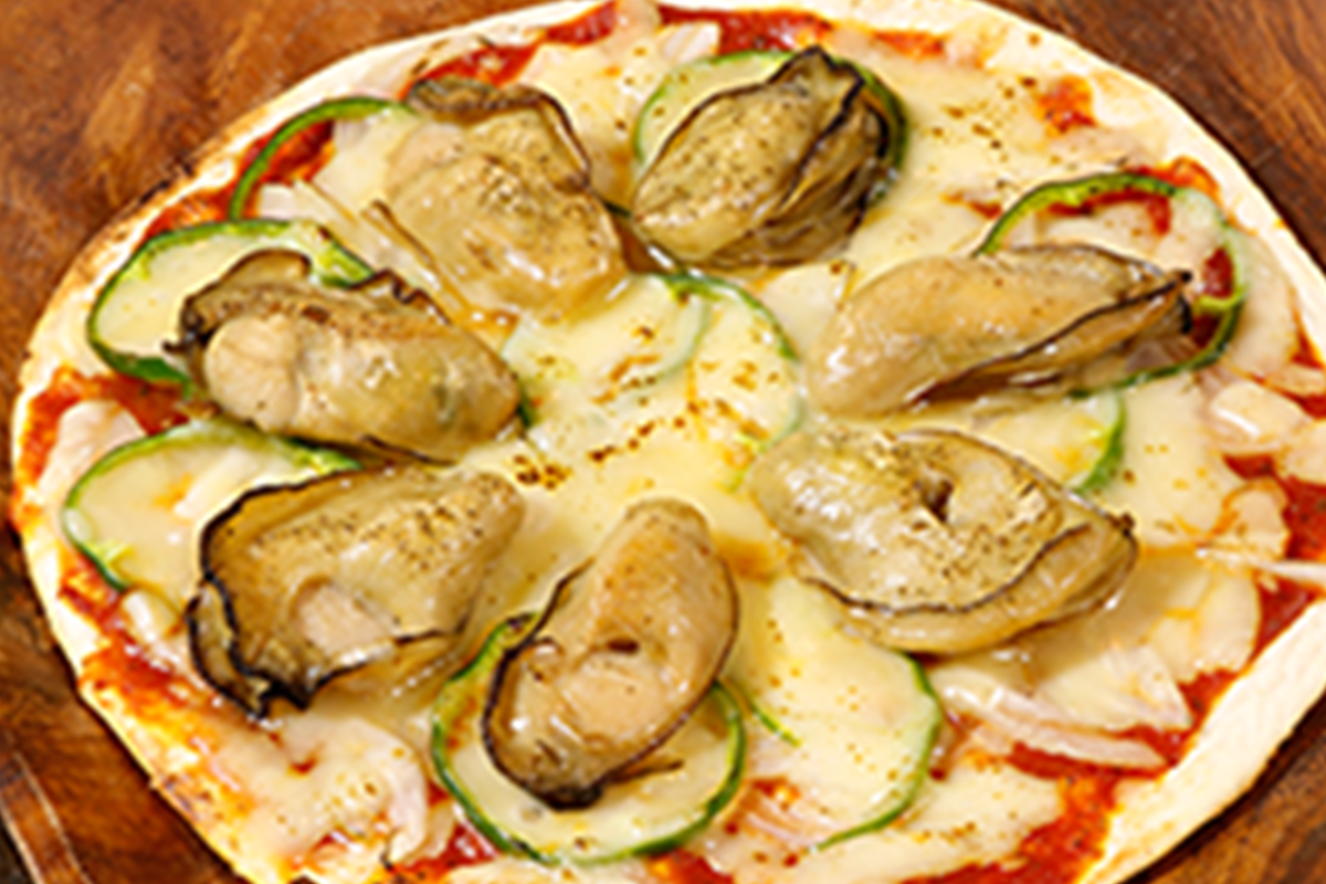 牡蠣ピザ